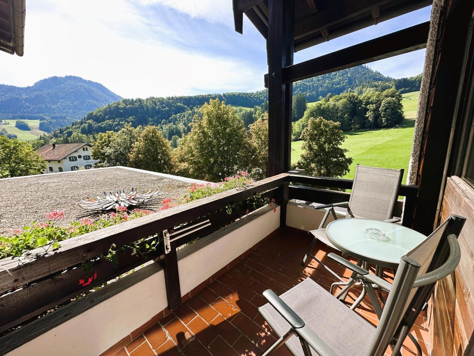 Landhotel Maiergschwendt Ruhpolding Eksteriør billede